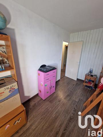 Appartement 4 pièces de 70 m² à Savigny-le-Temple (77176)