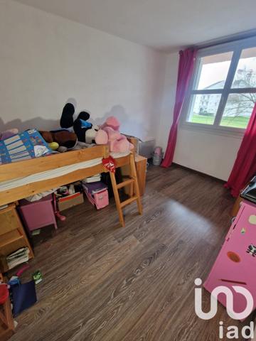 Appartement 4 pièces de 70 m² à Savigny-le-Temple (77176)