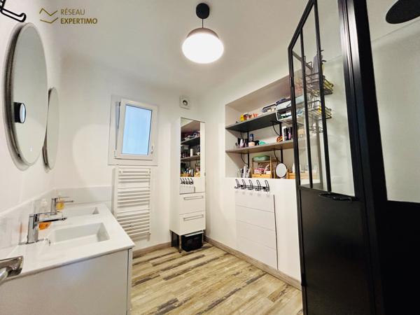 La Penne-sur-Huveaune (13821) Charmante maison familiale avec piscine et grand garage