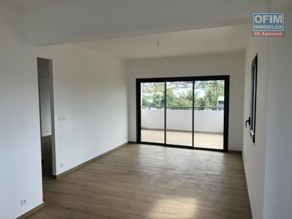 A Louer appartement de type T3 neuf dans une petite résidence sécurisée centre ville de L'ETANG SALE LES HAUTS