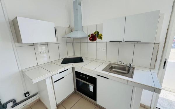 Appartement à louer    1 pièce •  Cayenne