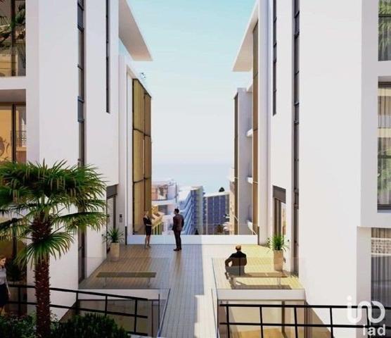 Appartement 2 pièces de 45 m² à Beausoleil (06240)