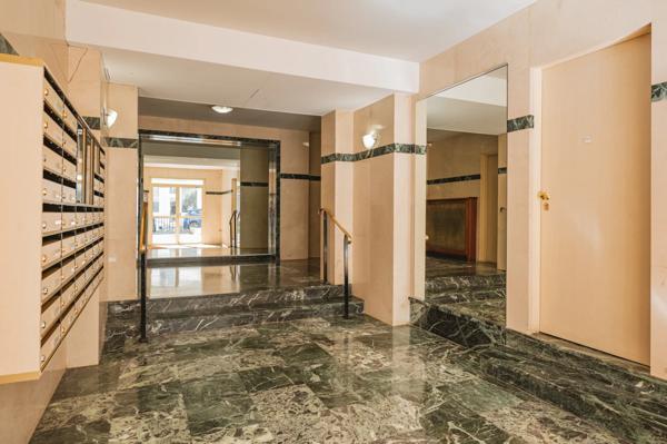 Appartement Courbevoie - BÉCON LES BRUYERES