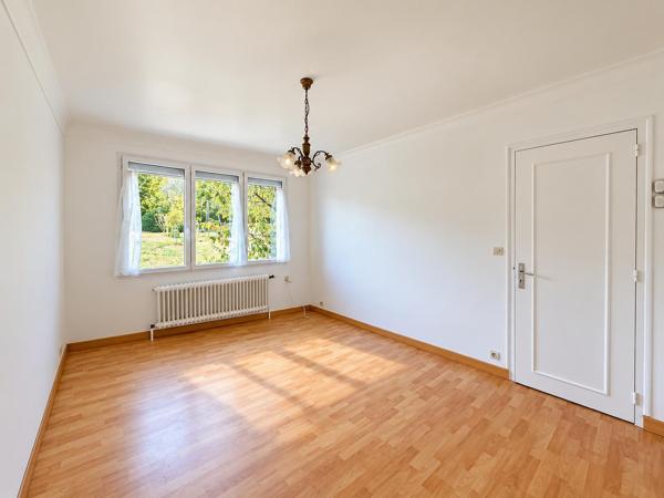 Maison
         7 pièces
        - 150 m² 399 000 €*