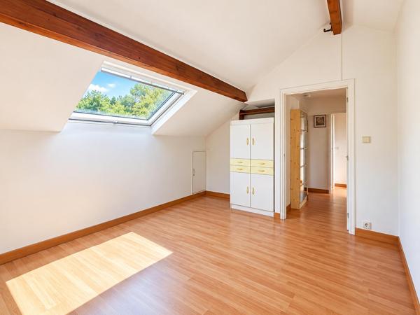 Maison
         7 pièces
        - 150 m² 399 000 €*