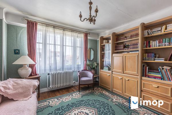 Meulière indépendante 4 chambres sur grand terrain de plus de 1000 m2