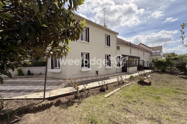 Maison à vendre 5 pièces de 115 m² à Achères