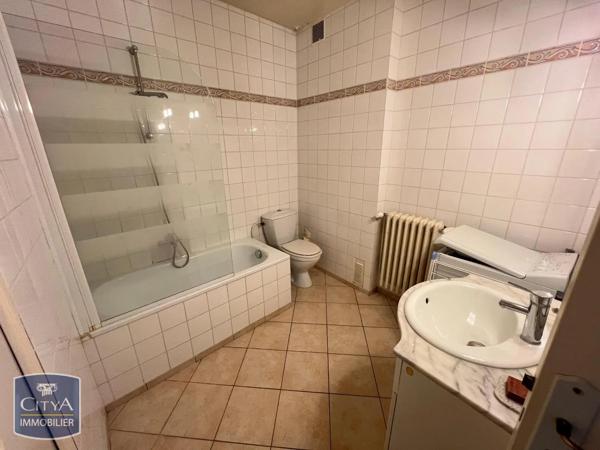Appartement à louer 2 pièces 52.24m² Le Mans (72000)