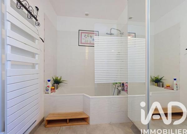 Maison à vendre 7 pièces 198 m² Parthenay