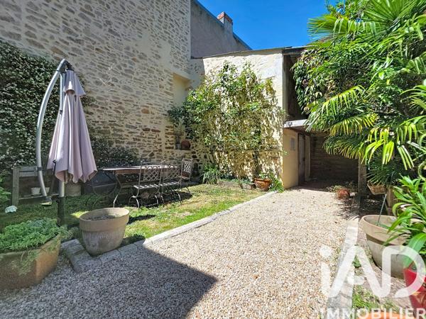 Maison à vendre 7 pièces 198 m² Parthenay