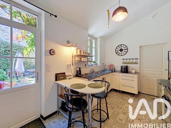 Maison à vendre 7 pièces 198 m² Parthenay