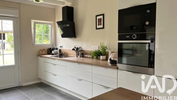 Maison à vendre 7 pièces 260 m² Jarnac