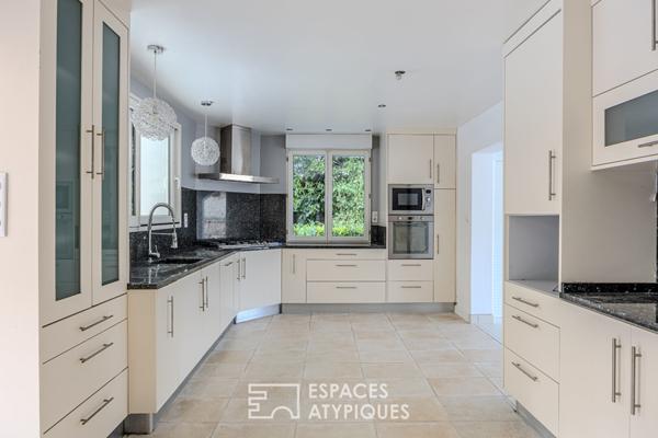 Grande maison familliale avec gite independant et étang privé à Bray sur Somme