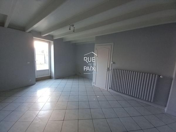 79390 THENEZAY Maison Thenezay 9 pièce(s) 194 m2