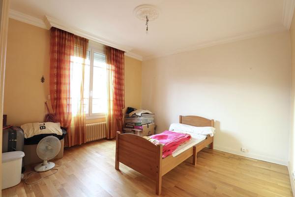 Maison 5 pièces 129.25 m2 - SAINT MAUR DES FOSSES