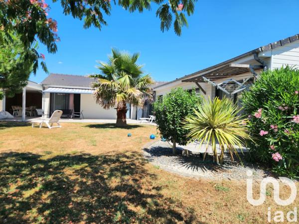 Maison à vendre 6 pièces 170 m² Naintré