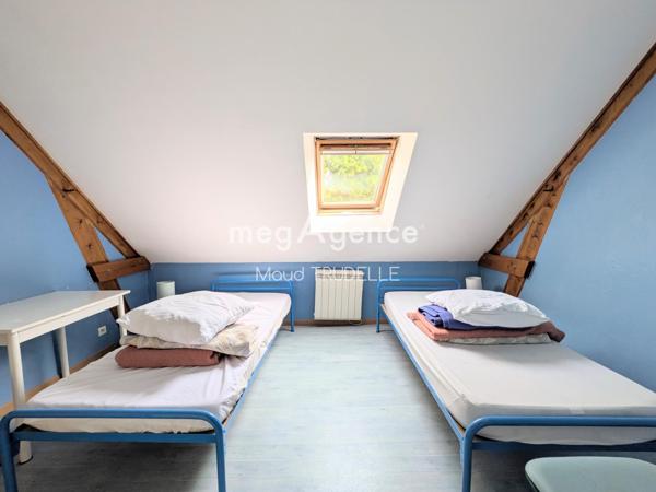 Immeuble à SAINT-SATURNIN, 72650 - 275m²