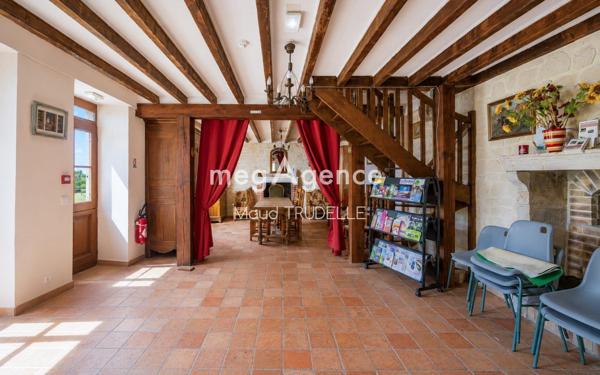Immeuble à SAINT-SATURNIN, 72650 - 275m²