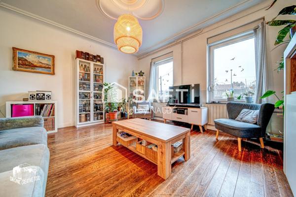 Maison de ville à fort potentiel