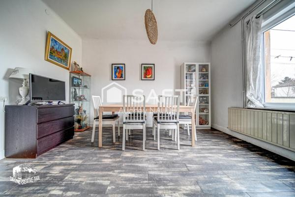 Maison de ville à fort potentiel