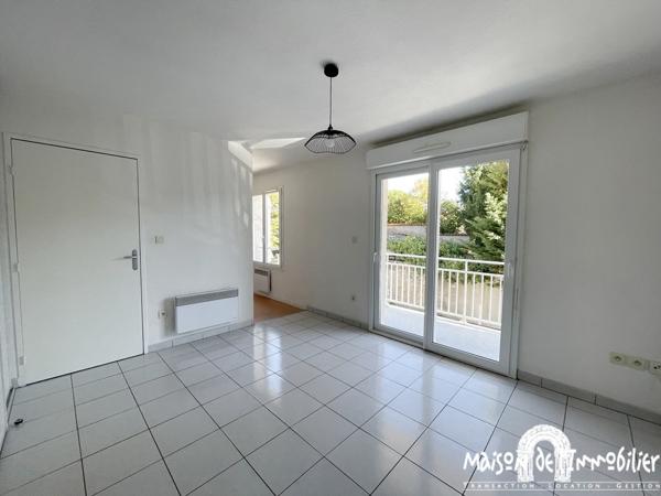 Vente Appartement - 3 pièces - 40m² - Résidence avec ascenseur - Garage - COGNAC