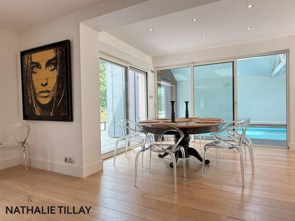 Ardon, proche Orléans, golf de Limere, à vendre Maison d'architecte, avec jardin et piscine