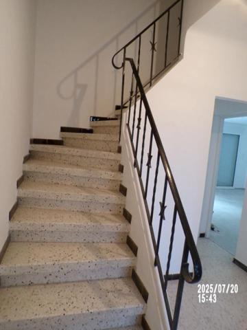 PROCHE CENTRE VILLE NARBONNE - Maison  5 pièce(s) 107 m2