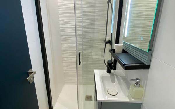 Appartement à vendre    3 pièces • 97,39 m2 Lyon 5