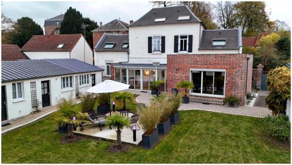 AMIENS, Superbe maison de Caractère 207m² habitable sur 1300m² de terrain