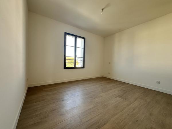 Maison récente à ANGOULINS