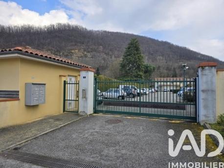 Location appartement 3 pièces 63 m² Foix