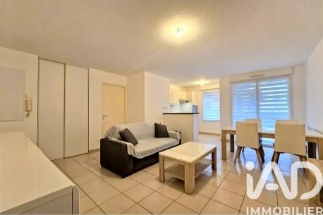 Location appartement 3 pièces 63 m² Foix