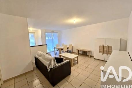 Location appartement 3 pièces 63 m² Foix