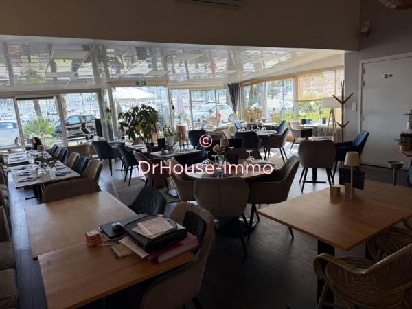 Commerce à vendre 3 pièces de 180 m²