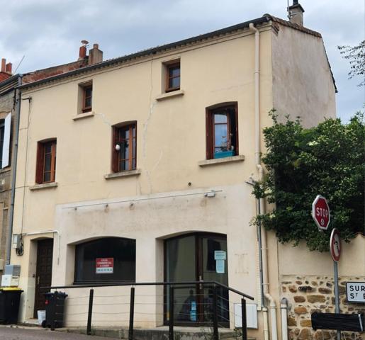 Maison à SAINT-ROMAIN-LE-PUY, 42610 - 7 pièces 110m²