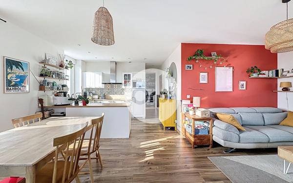 Appartement à vendre    4 pièces • 93,50 m2 Saint-Sorlin