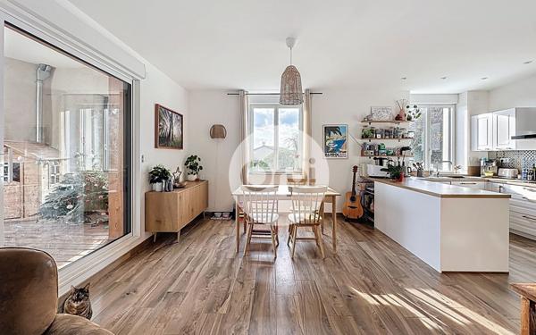 Appartement à vendre    4 pièces • 93,50 m2 Saint-Sorlin