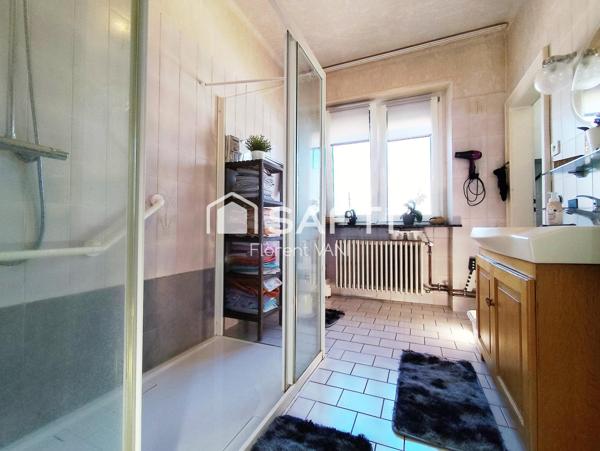 Grande maison à deux pas du centre