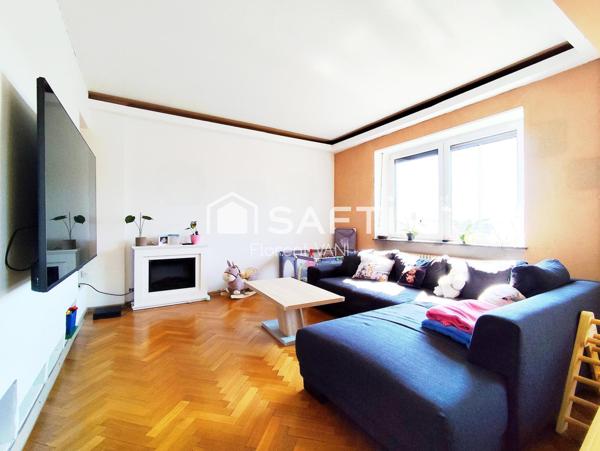 Grande maison à deux pas du centre