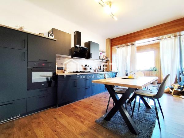 Grande maison à deux pas du centre