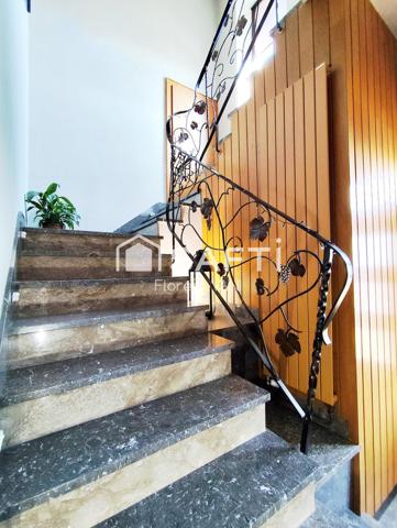 Grande maison à deux pas du centre