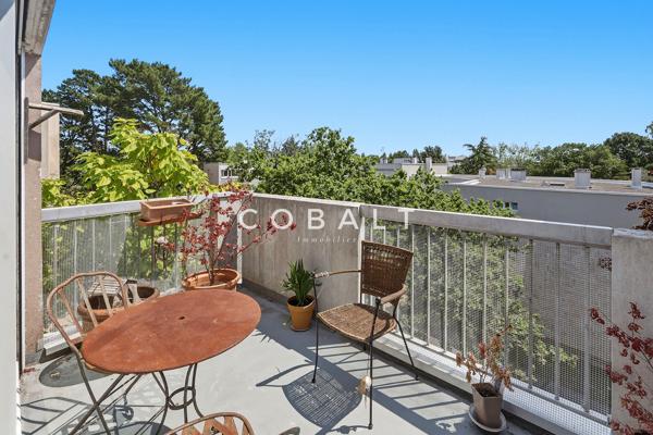 Dernier étage avec terrasse plein sud : un bel appartement familial aux prestations soignées