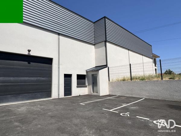 Location hangar 135 m² Béziers