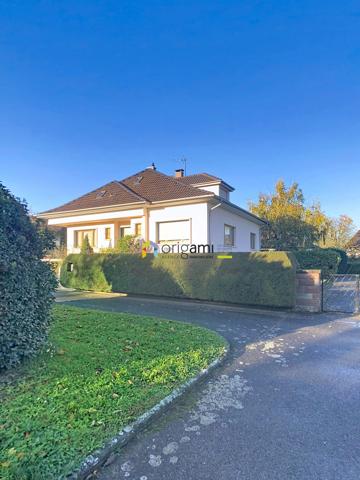 MUNDOLSHEIM - Cossue maison sur 9ares