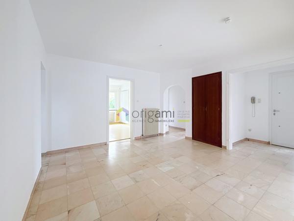 MUNDOLSHEIM - Cossue maison sur 9ares