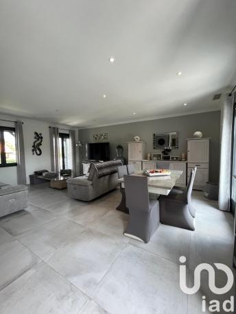 Maison à vendre 5 pièces 178 m² Bassens