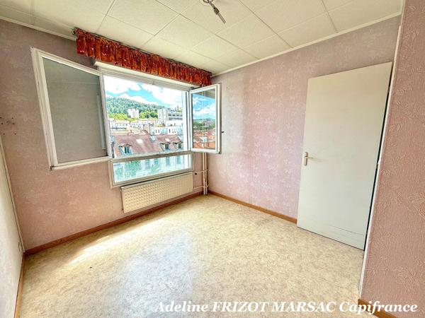 APPARTEMENT 76 m2 - LUMINEUX - BALCON - 3 CHAMBRES - PROCHE GARE/TRAM - GARAGE - PARKING