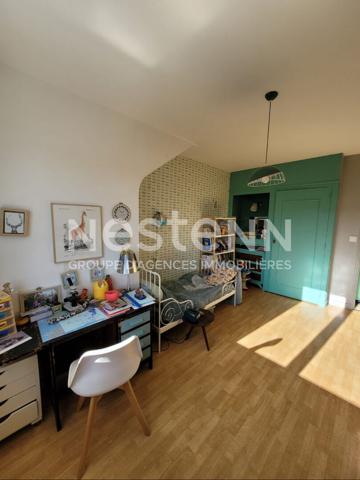 Maison Saint Nazaire 8 pièce(s) 173 m², maison familiale spacieuse avec 6 chambres et sous-sol total