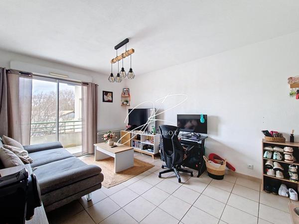 Appartement T2 35 m² terrasse et parking