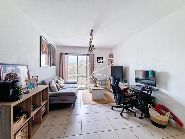 Appartement T2 35 m² terrasse et parking